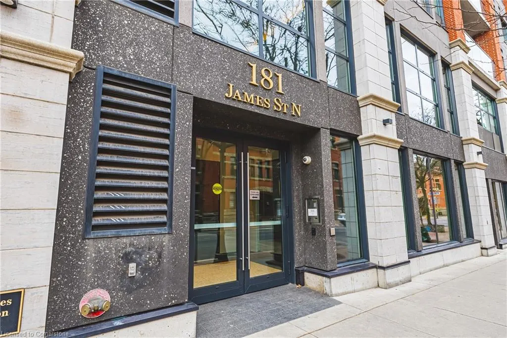 181 James Street N, #402