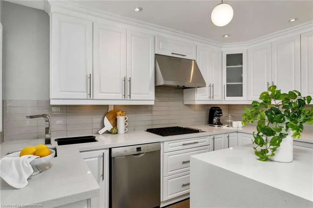 1359 Ridgebank Drive