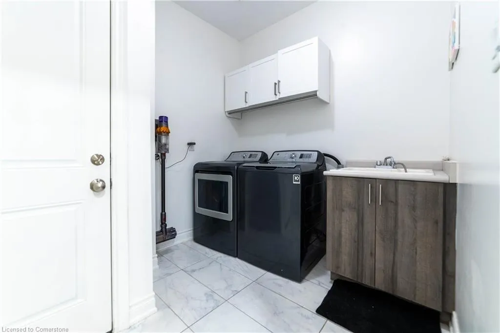 1267 Raspberry Terrace