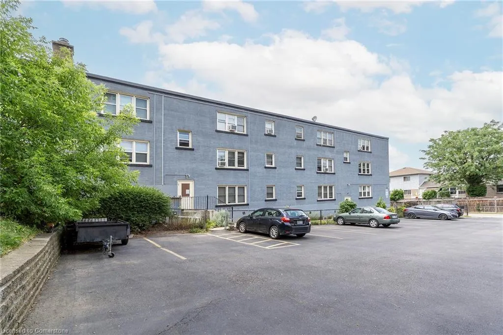 1759 King Street E, #14