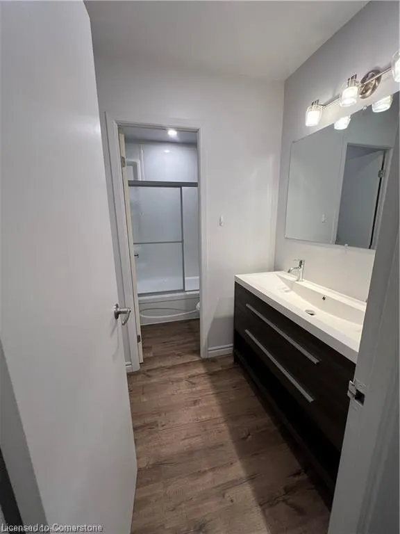 113 Westmount Road, #1