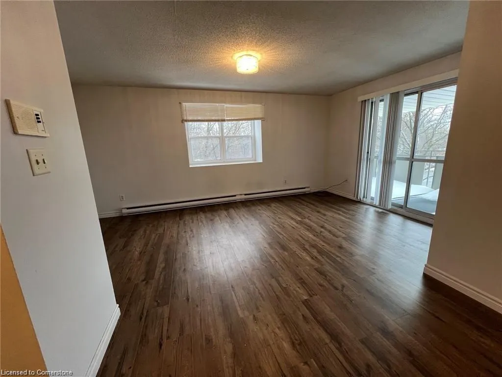 113 Westmount Road, #1