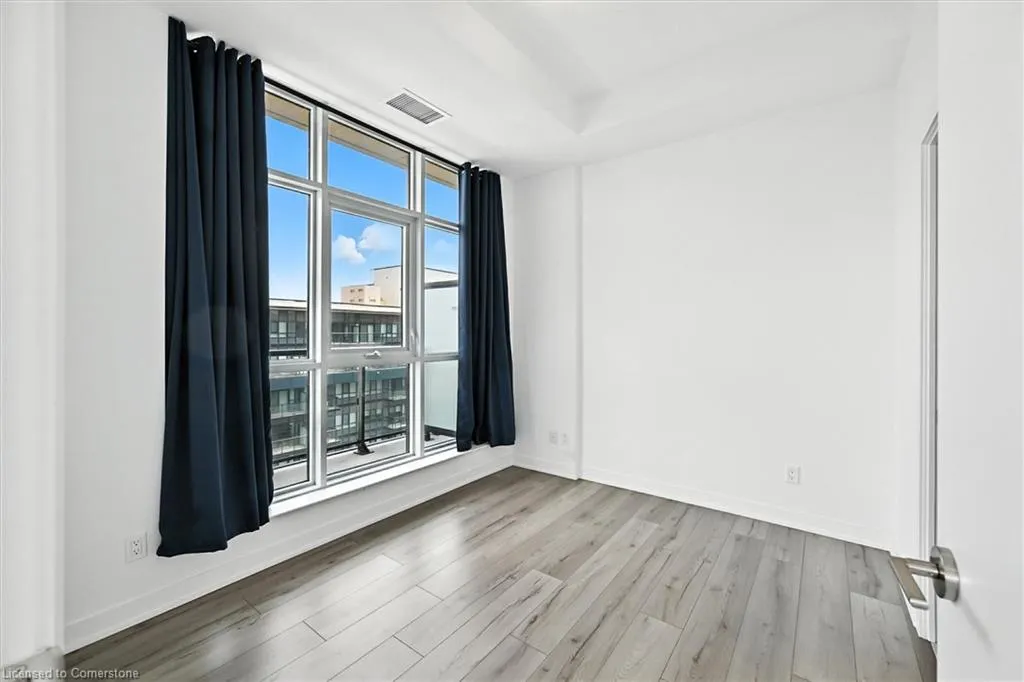 405 Dundas Street Street W, #PH06