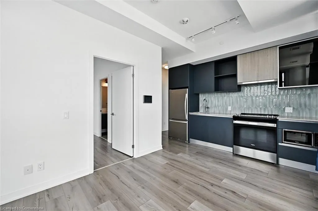 405 Dundas Street Street W, #PH06