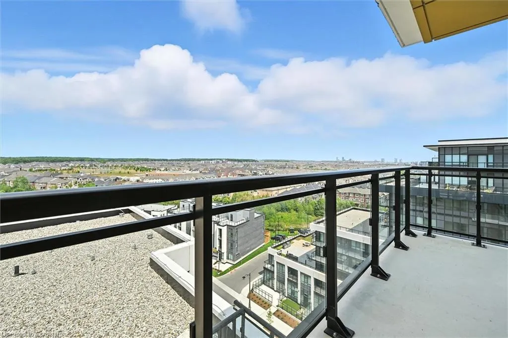 405 Dundas Street Street W, #PH06