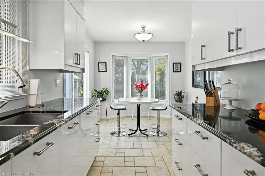40 Mcniven Road