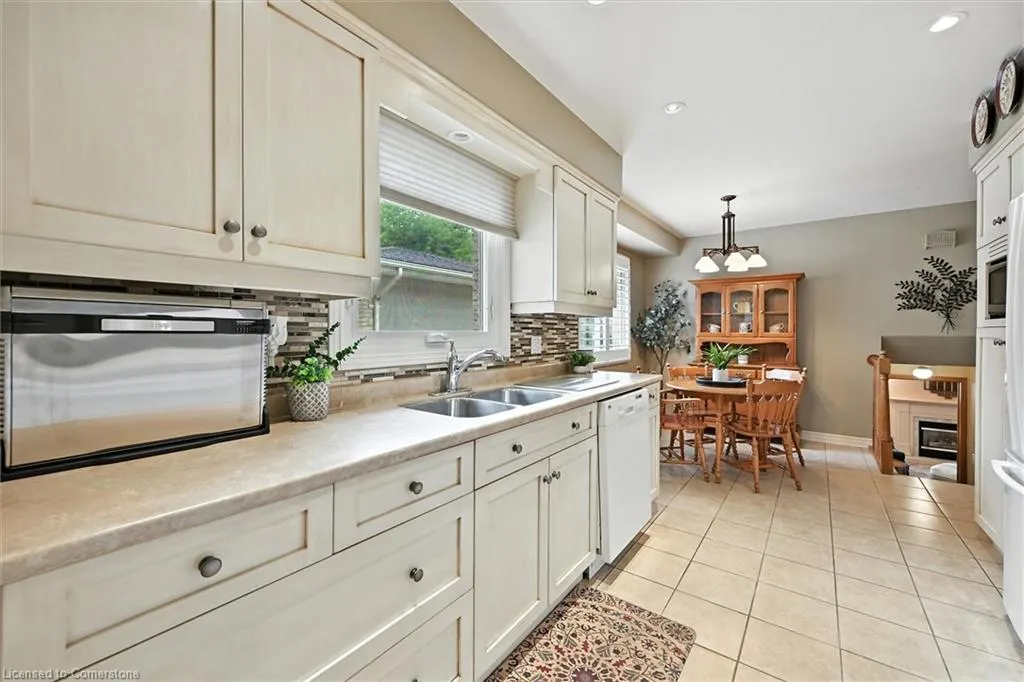 5937 Saint Anthony Crescent