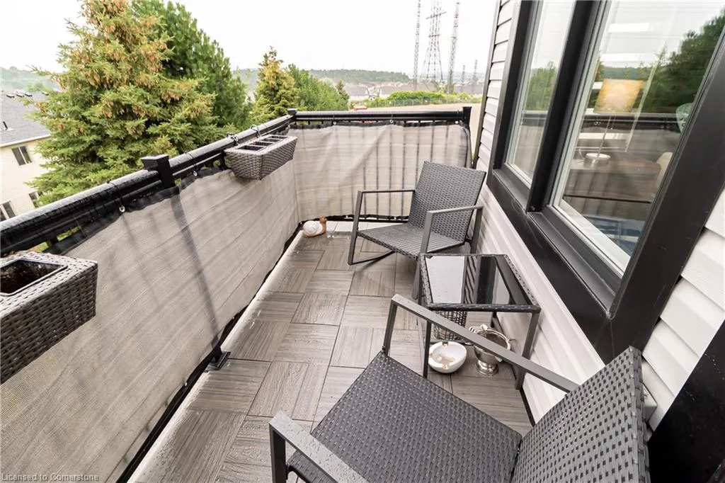 160 Rochefort Street, #D7