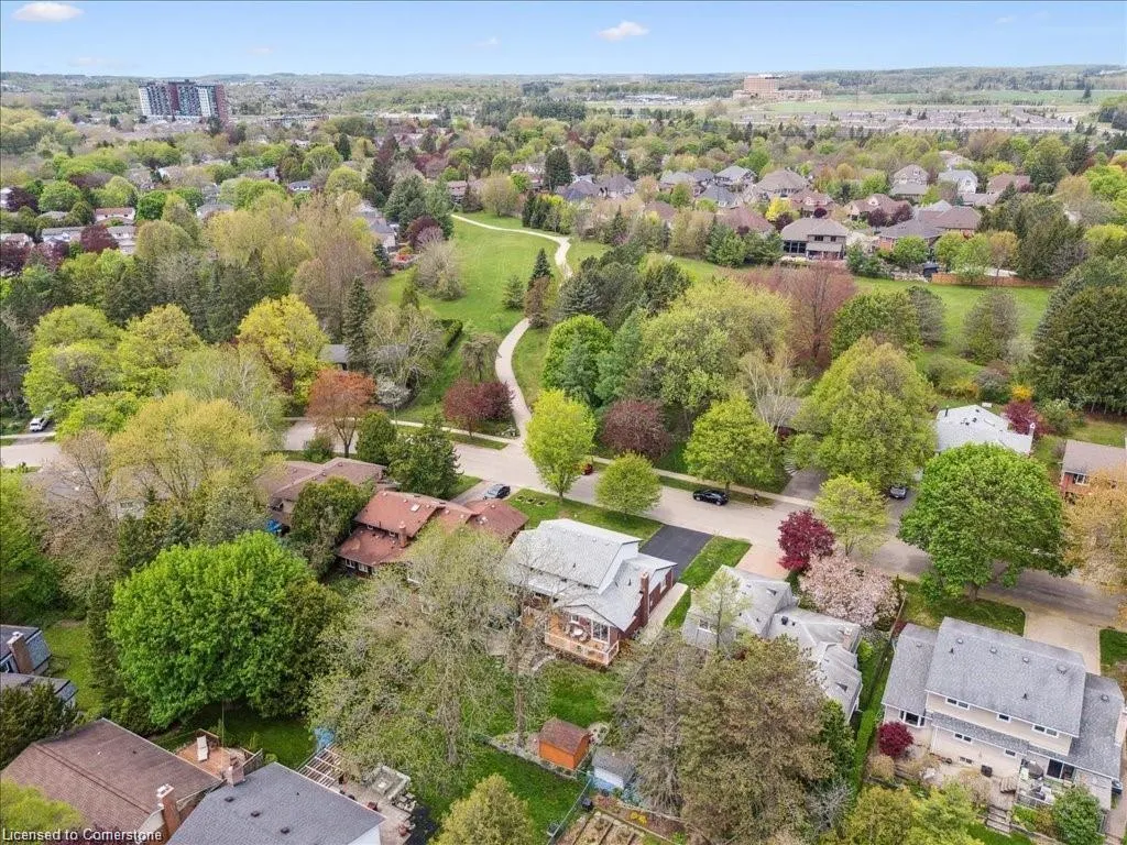 312 Craigleith Drive