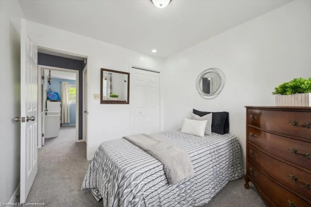 312 Craigleith Drive