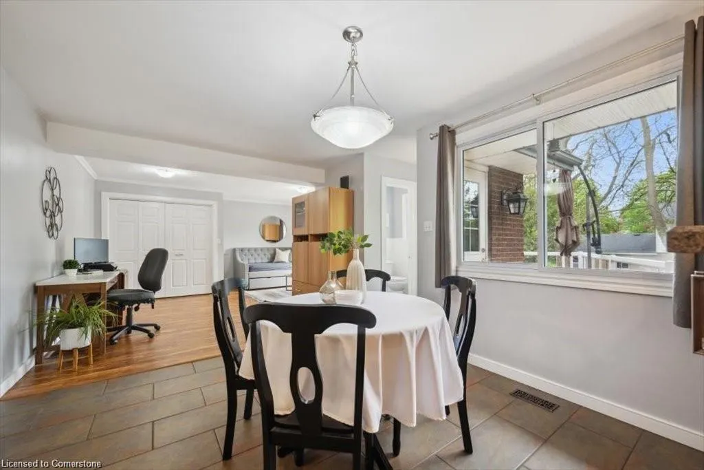 312 Craigleith Drive