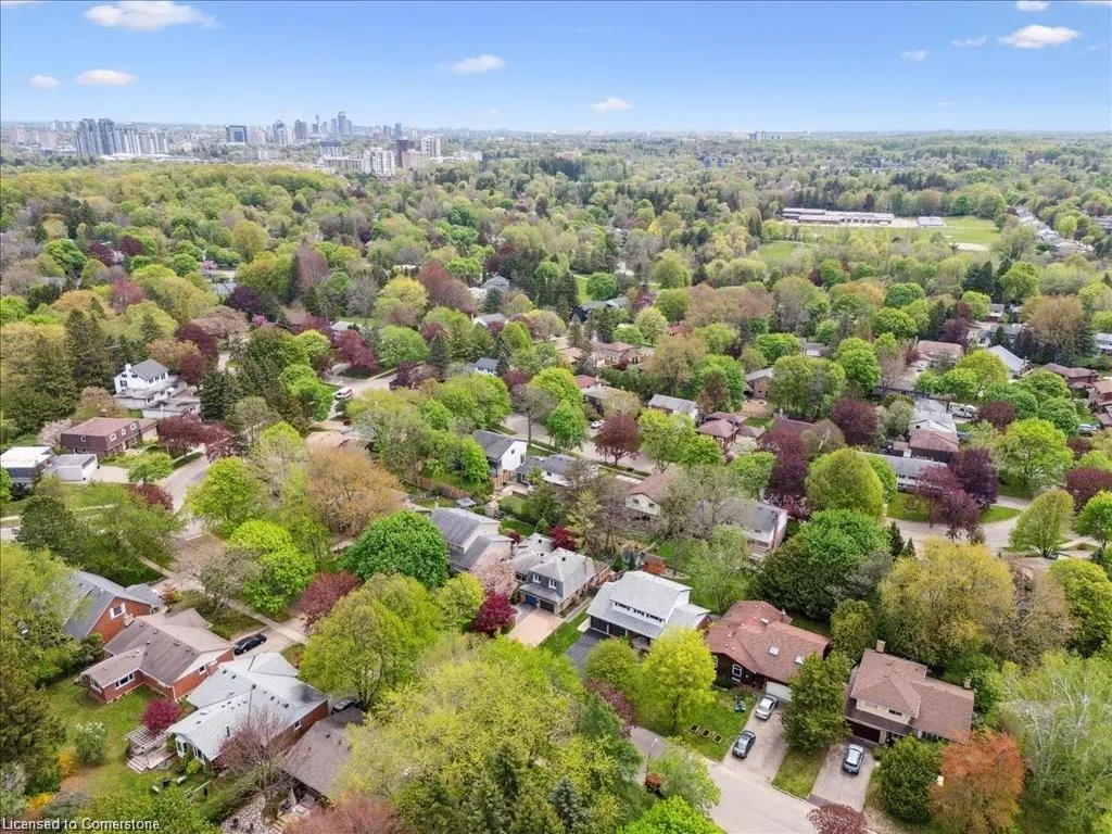 312 Craigleith Drive