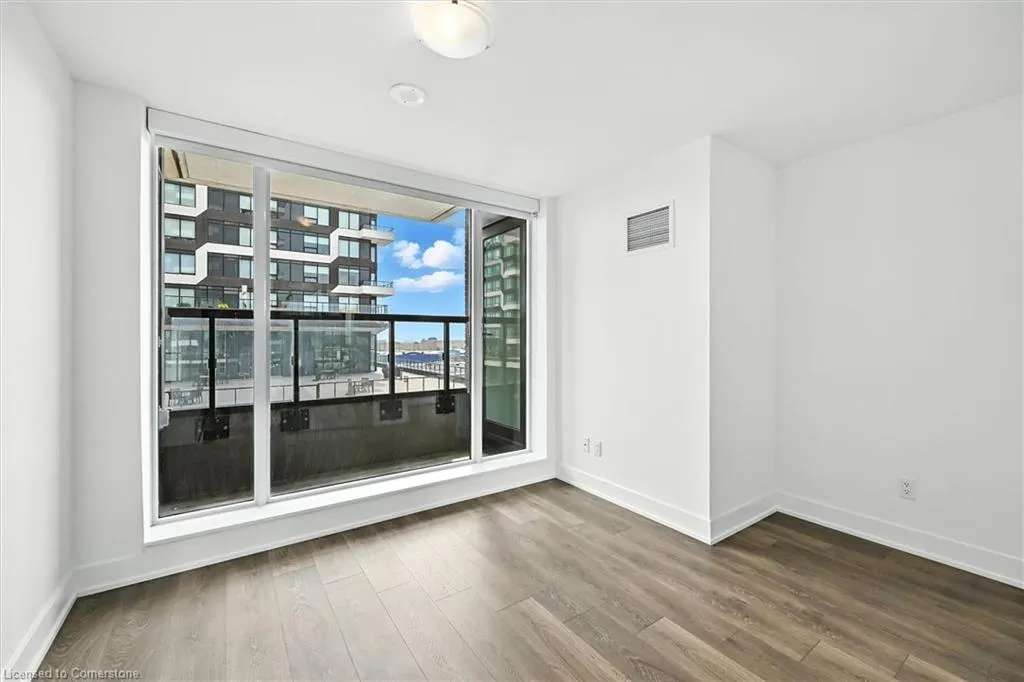 2489 Taunton Road, #611