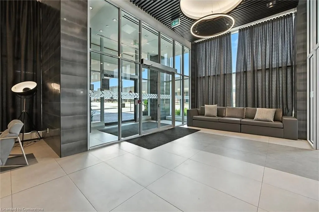 2489 Taunton Road, #611