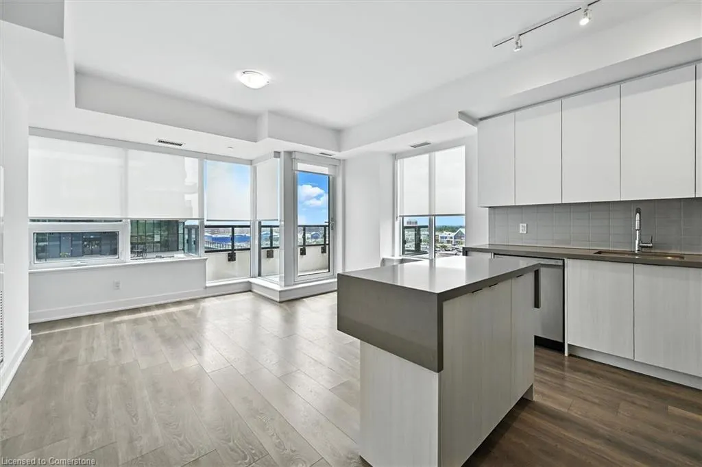 2489 Taunton Road, #611