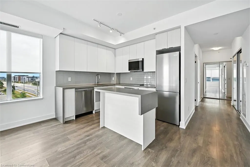 2489 Taunton Road, #611