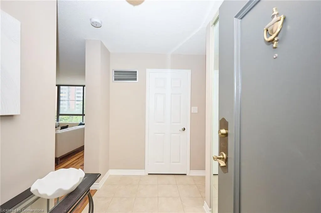 1240 Marlborough Court, #504