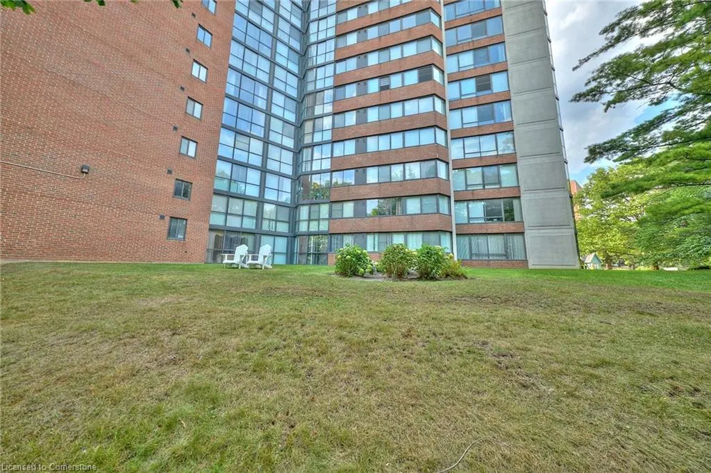1240 Marlborough Court, #504