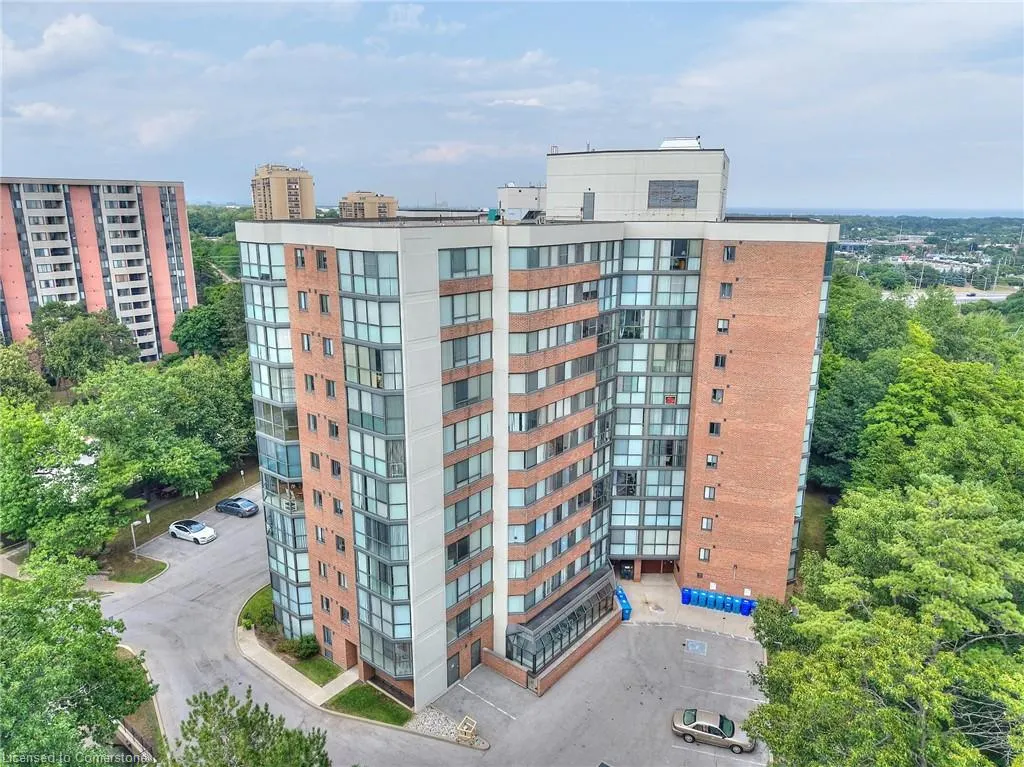 1240 Marlborough Court, #504