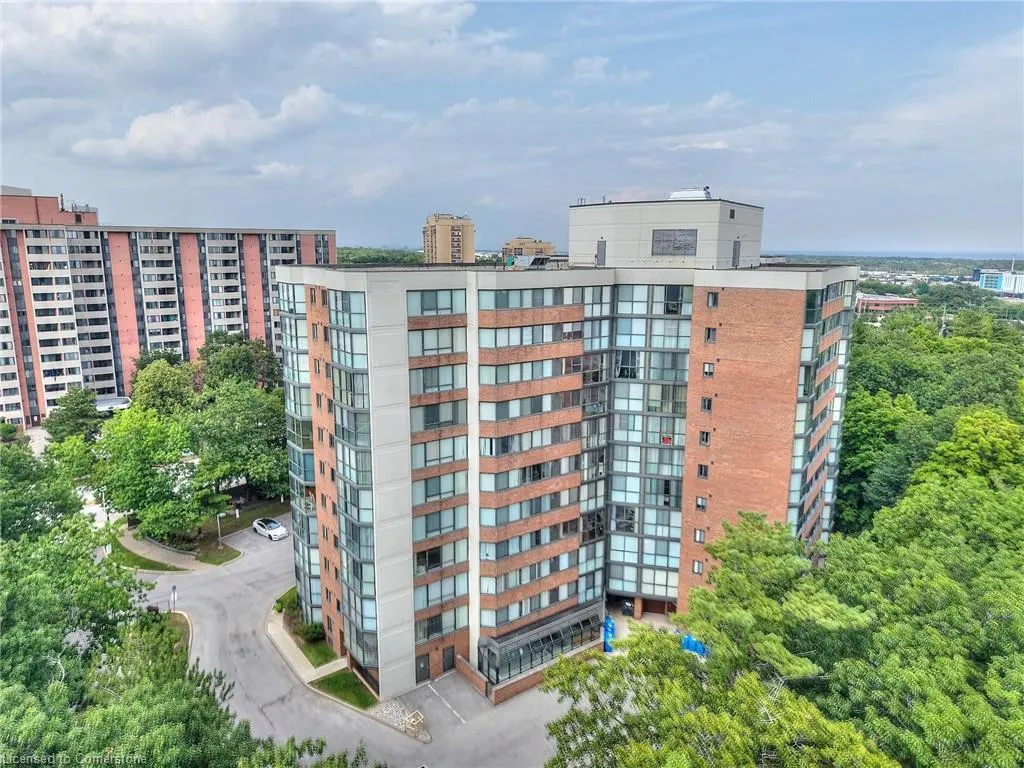 1240 Marlborough Court, #504