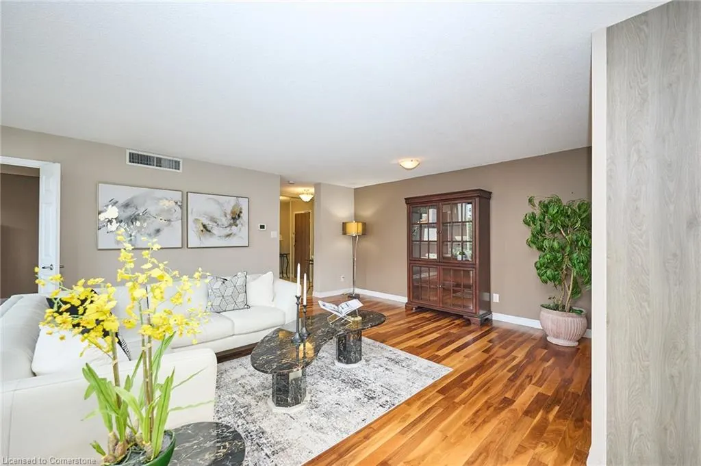 1240 Marlborough Court, #504