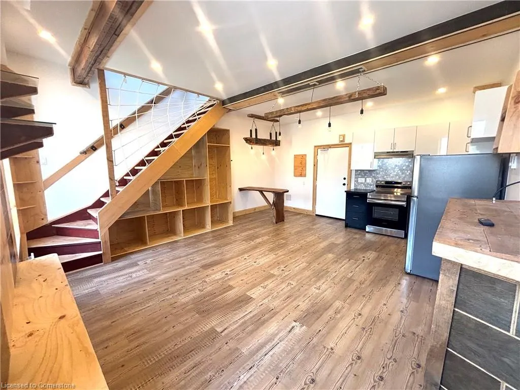 7 Foundry Street, #16
