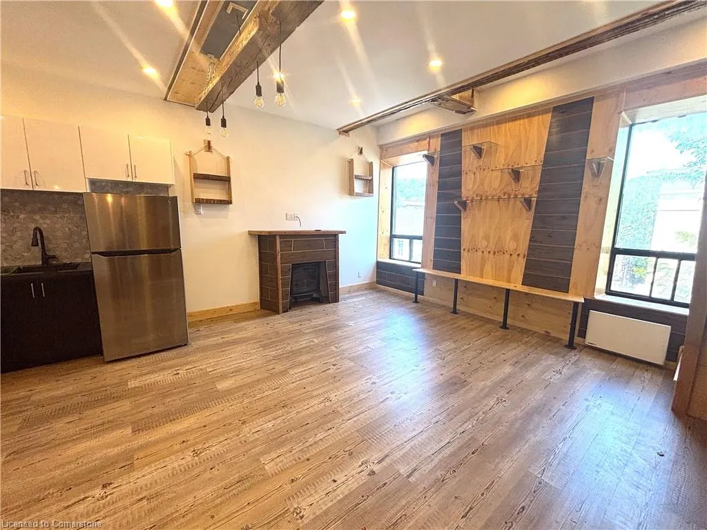 7 Foundry Street, #16