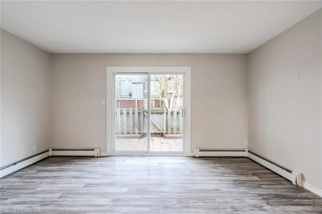 293 Fairway Road N, #26
