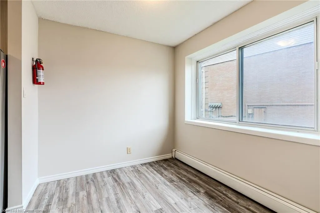293 Fairway Road N, #26