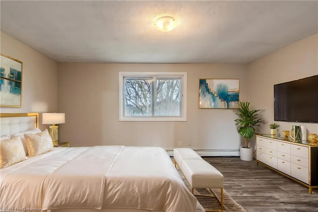 293 Fairway Road N, #26
