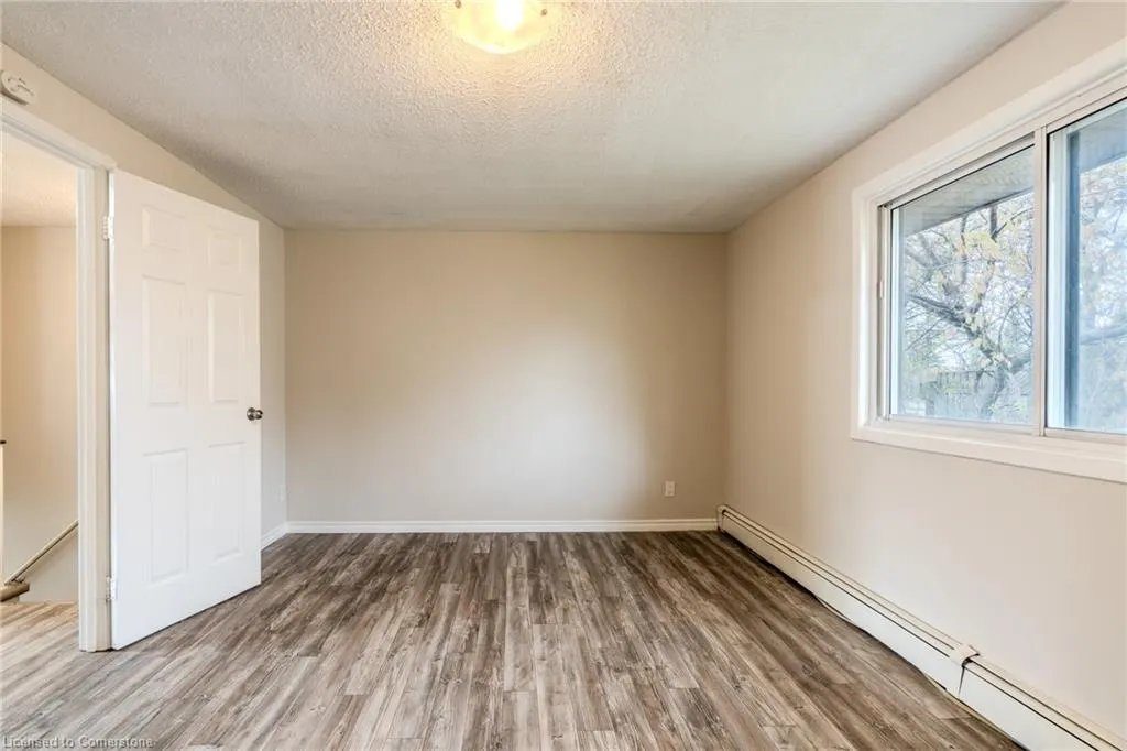 293 Fairway Road N, #26