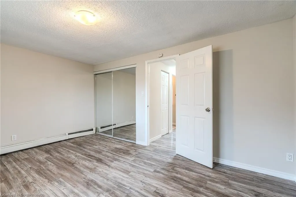 293 Fairway Road N, #26