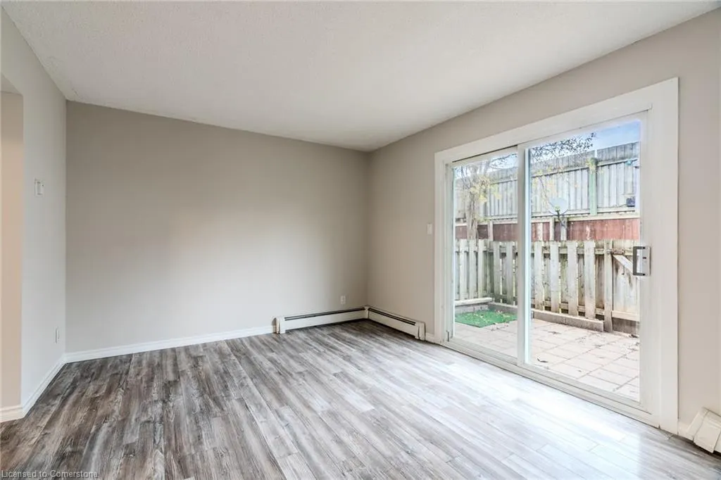293 Fairway Road N, #26
