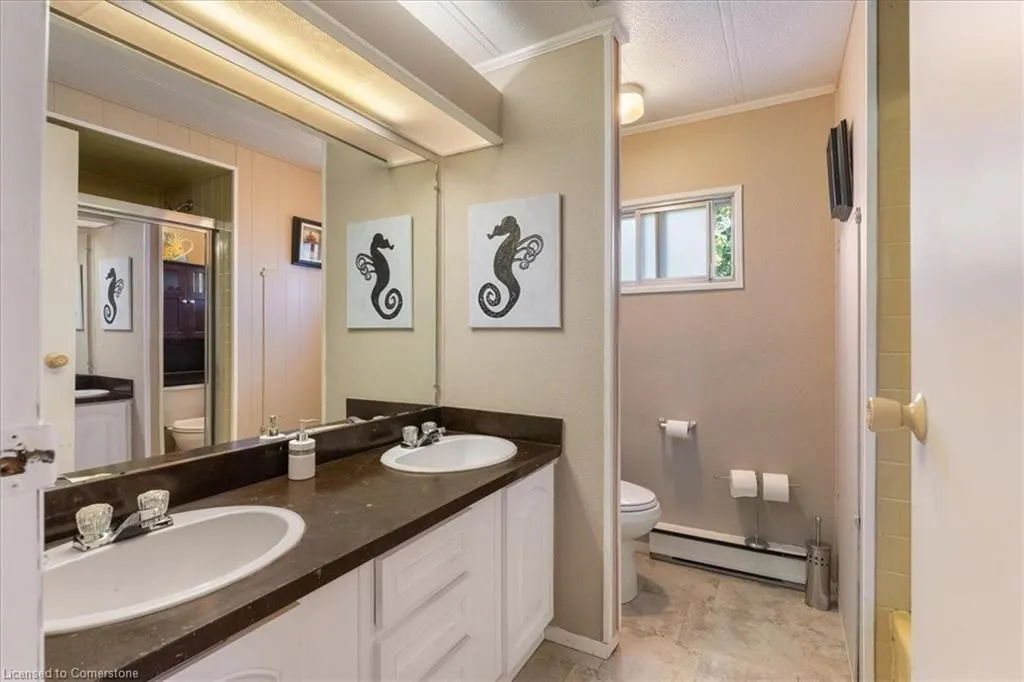 241 St Paul Street W, #241