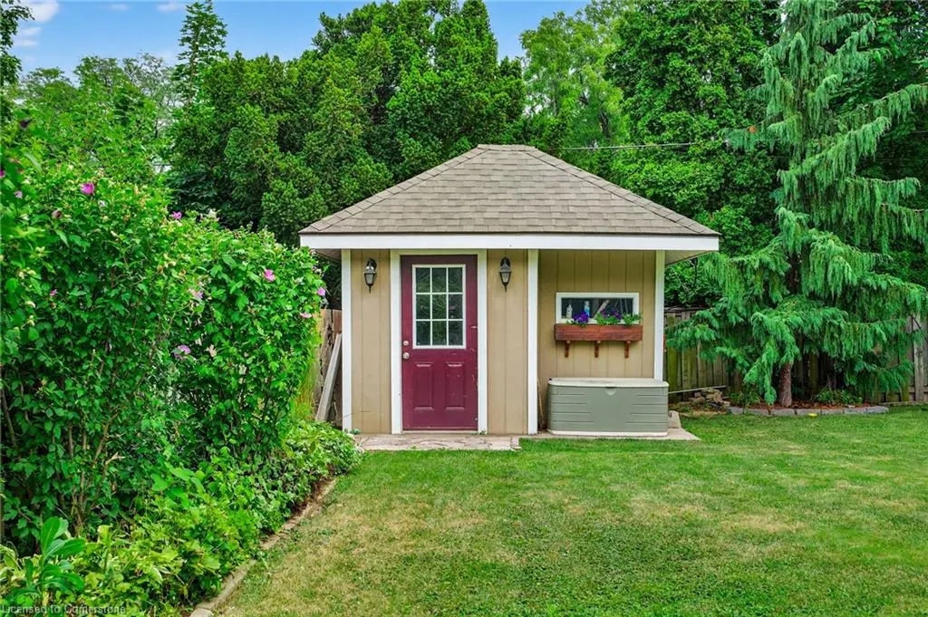 25 Belair Drive