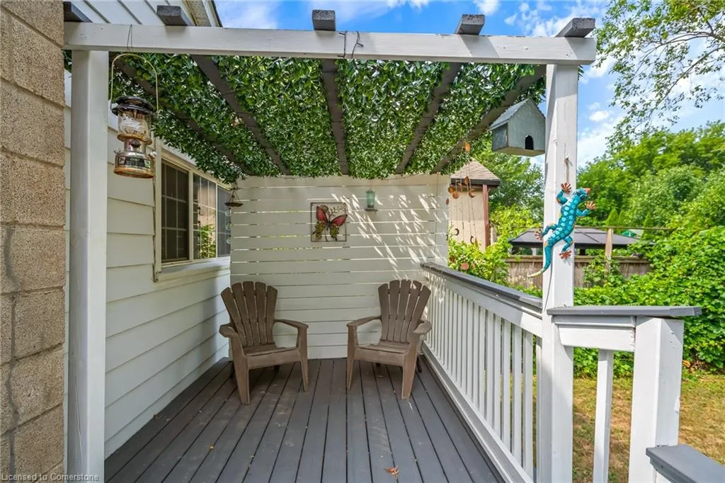 7 Elmwood Avenue