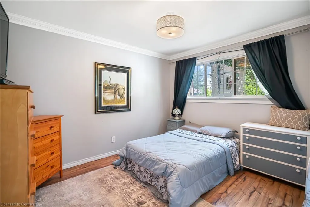 7 Elmwood Avenue