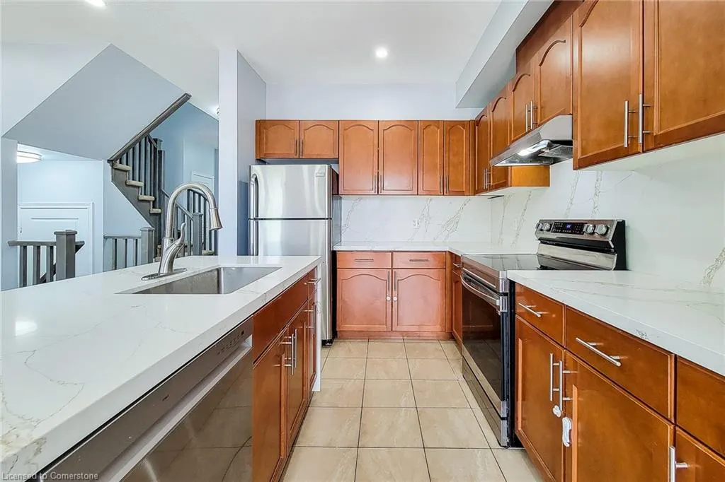 77 Highgate Drive