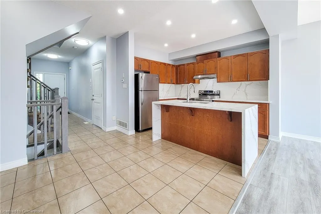77 Highgate Drive