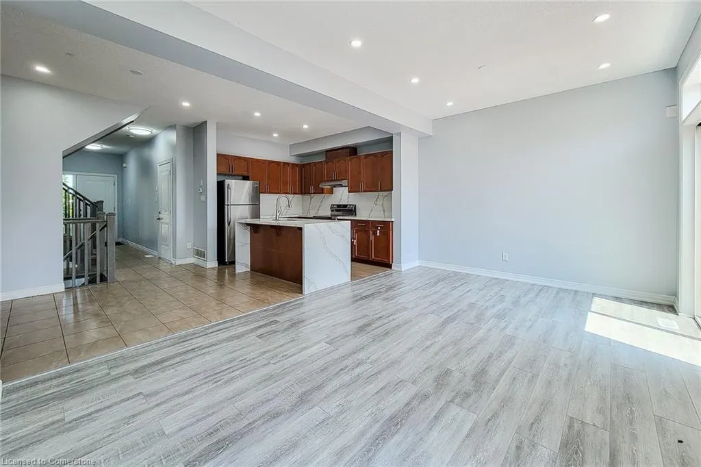 77 Highgate Drive