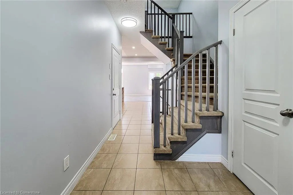 77 Highgate Drive