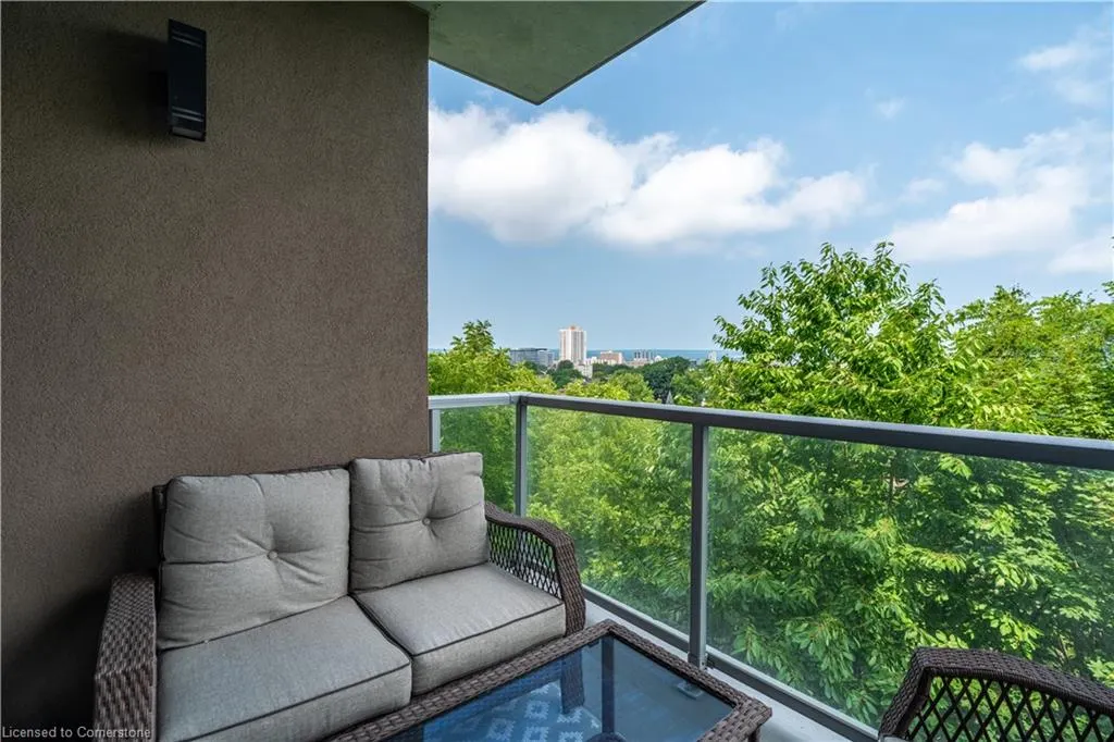 455 Charlton Avenue E, #306