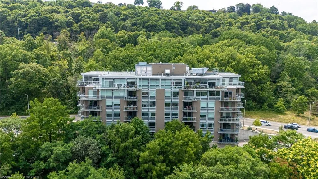 455 Charlton Avenue E, #306