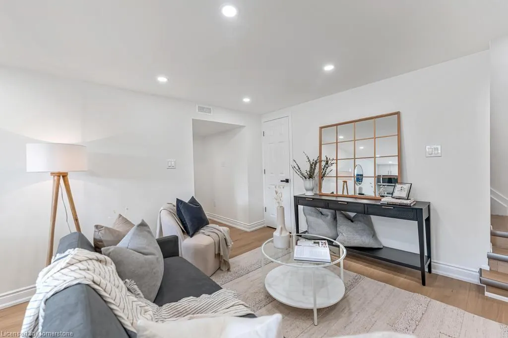 48 Ferrara Street