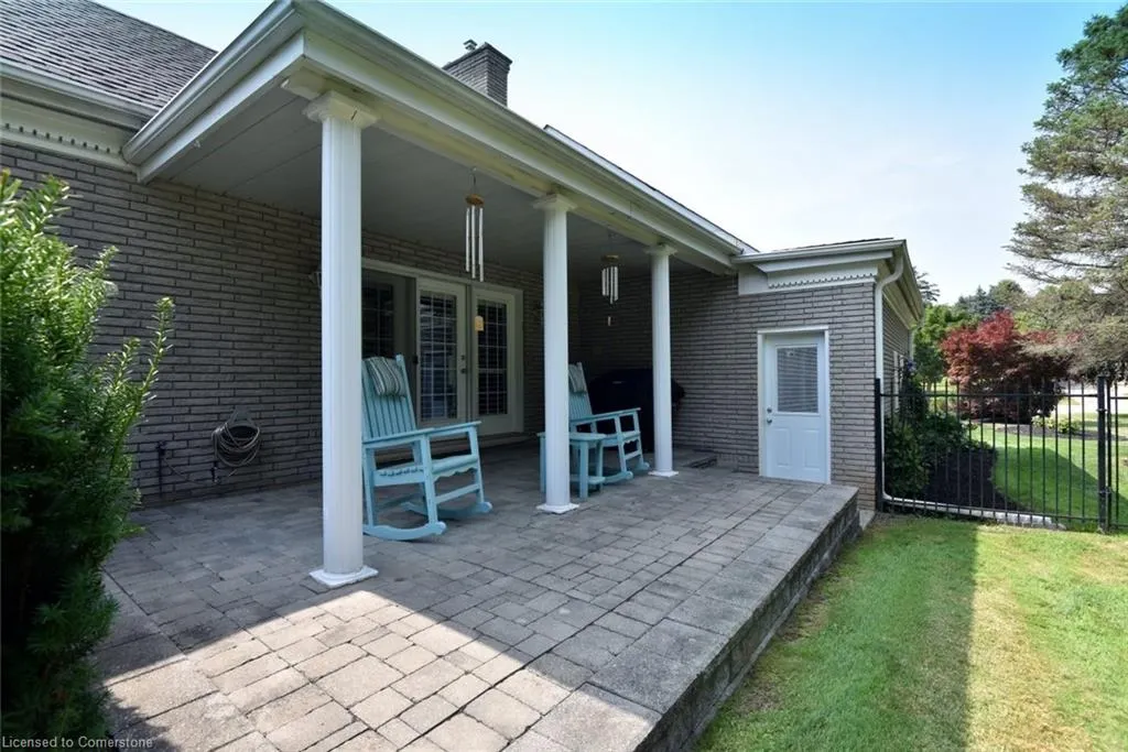 111 St Andrews Drive