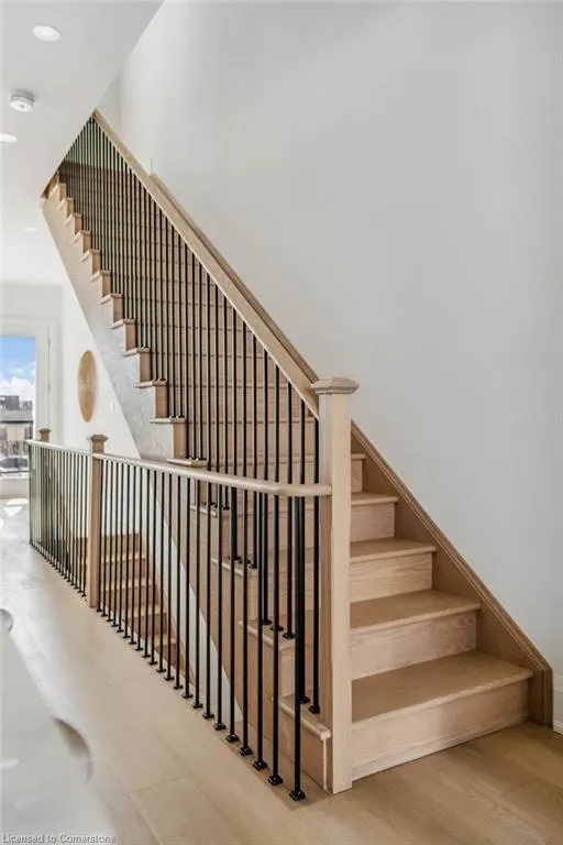 138 East Street, #5