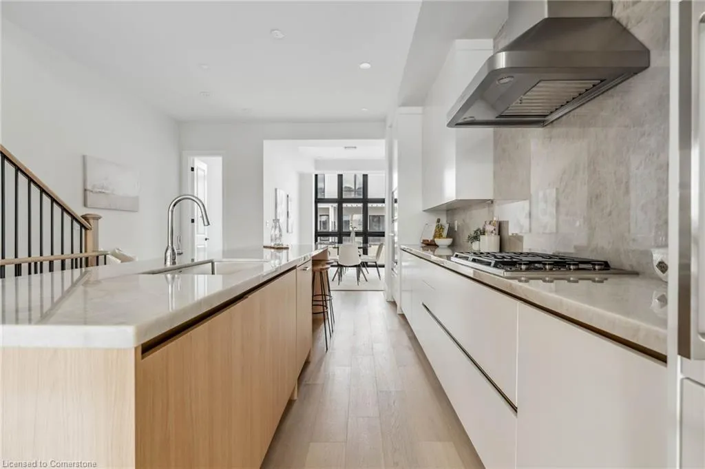 138 East Street, #5