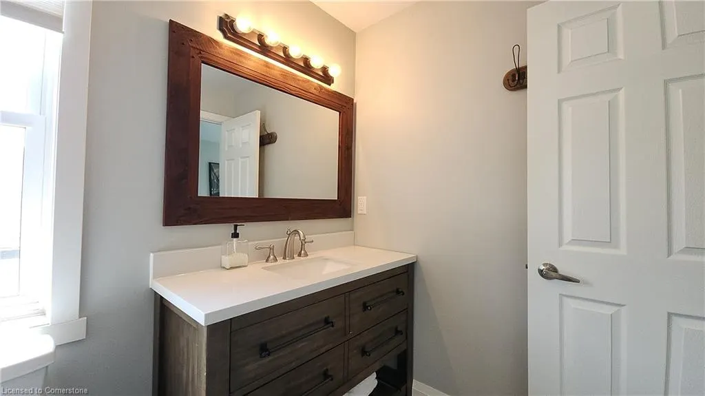 324 East 43rd Street