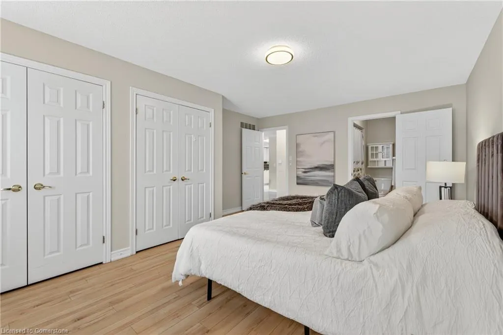 810 Golf Links Road, #2