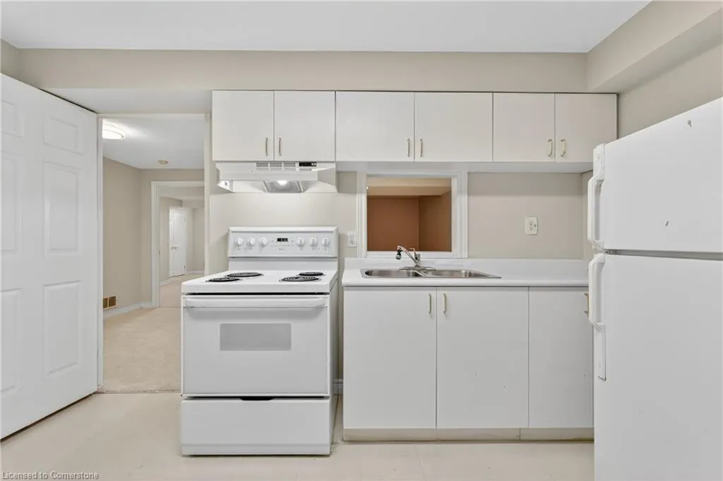 810 Golf Links Road, #2